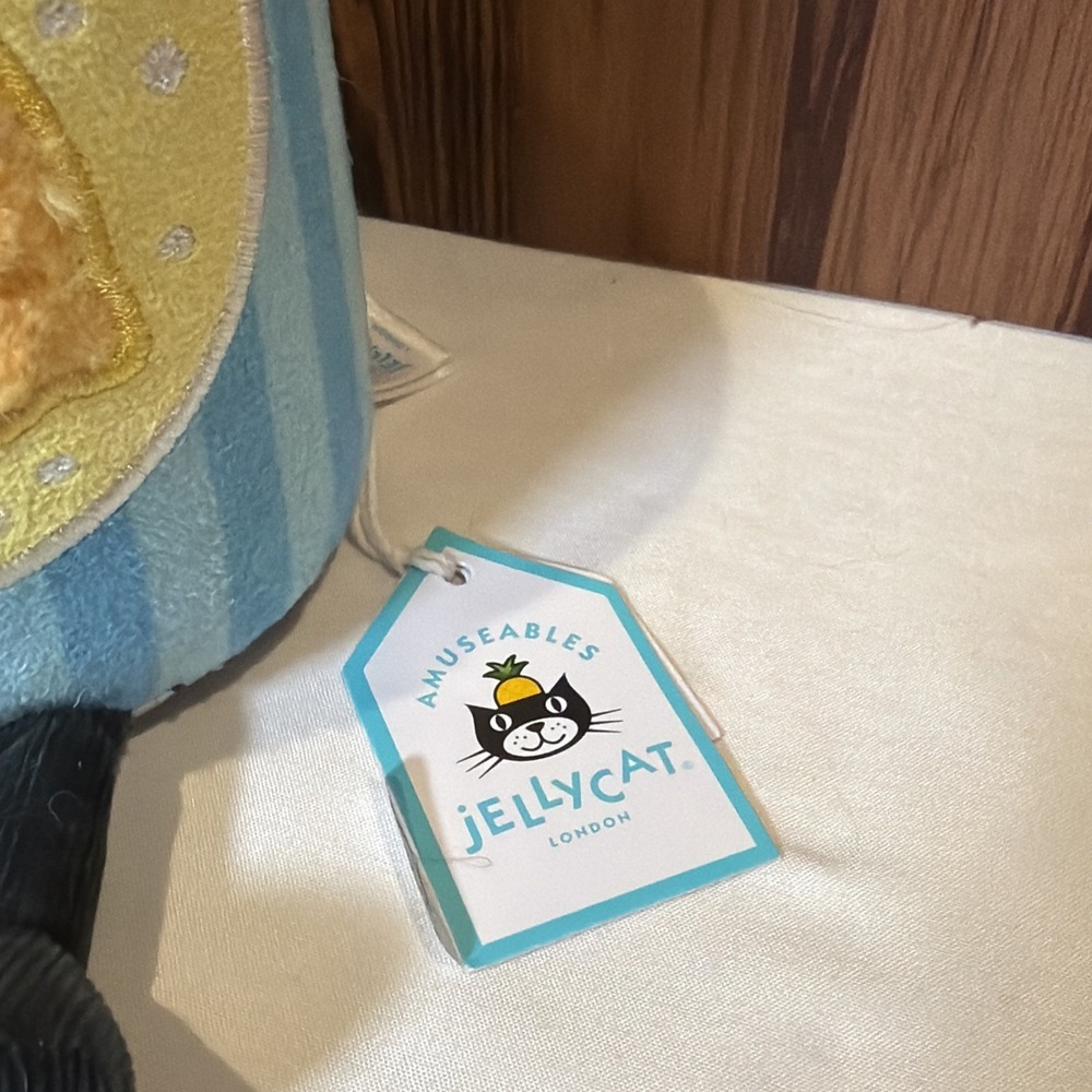 Jellycat Amuseables Jesse Can of Pop Selfridges London Exclusive BNWT Plush - Picture 2 of 5